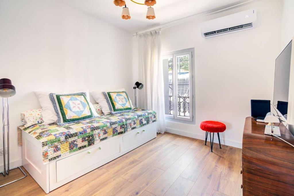 Appartement Place Des Halles Sète Eksteriør bilde